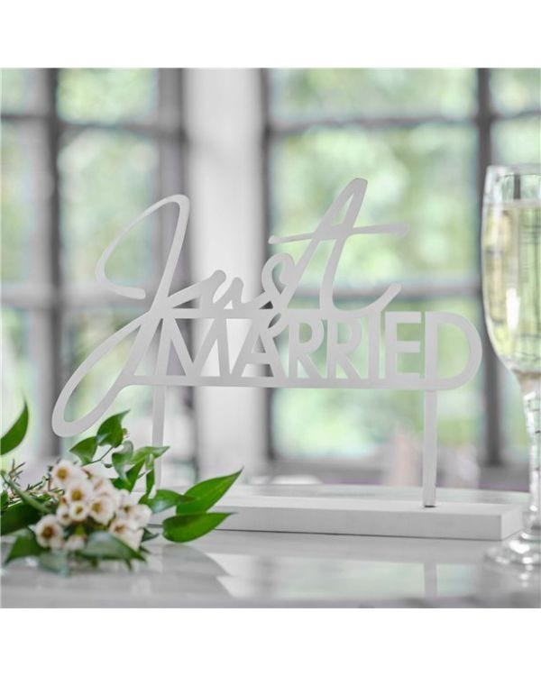 Contemporary Wedding Mr &amp; Mrs Metal Table Sign